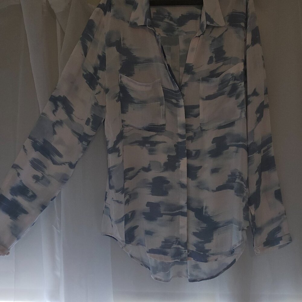 Anthropologie Cloth & Stone Classic Buttondown Shirt - Picture 3 of 10